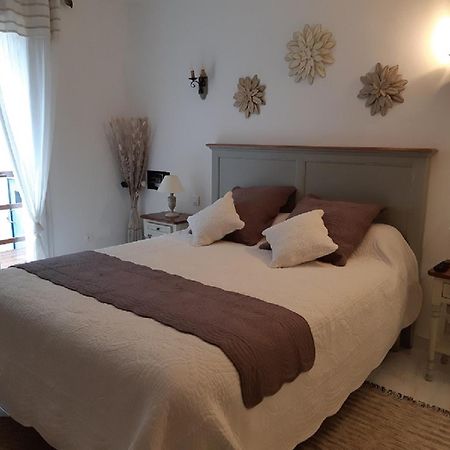 Les Chambres Manon - Piscine, Spa, Tennis Belcodene Eksteriør billede